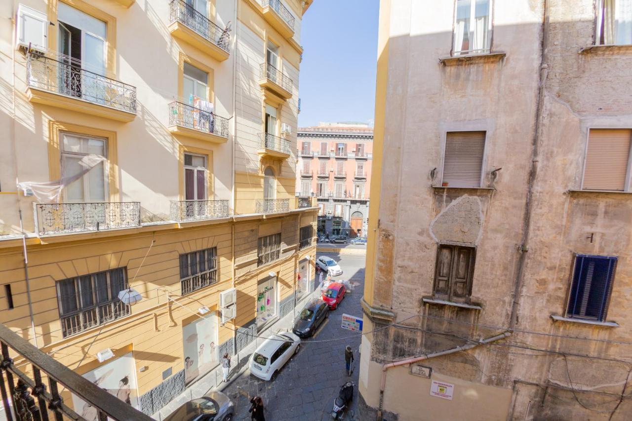 Suite Cuorenapoletano Νάπολη Εξωτερικό φωτογραφία